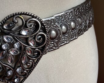 Vintage Hearts Southwestern Concho Belt Engraved Filigree  display picture 2