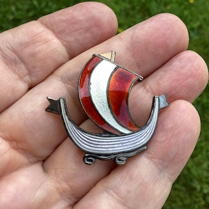 Vintage designer brooch Aksel Holmsen sterling silver Norwegian dragon Guilloché viking ship Bohemian Tapestry Norway estate sale jewelry