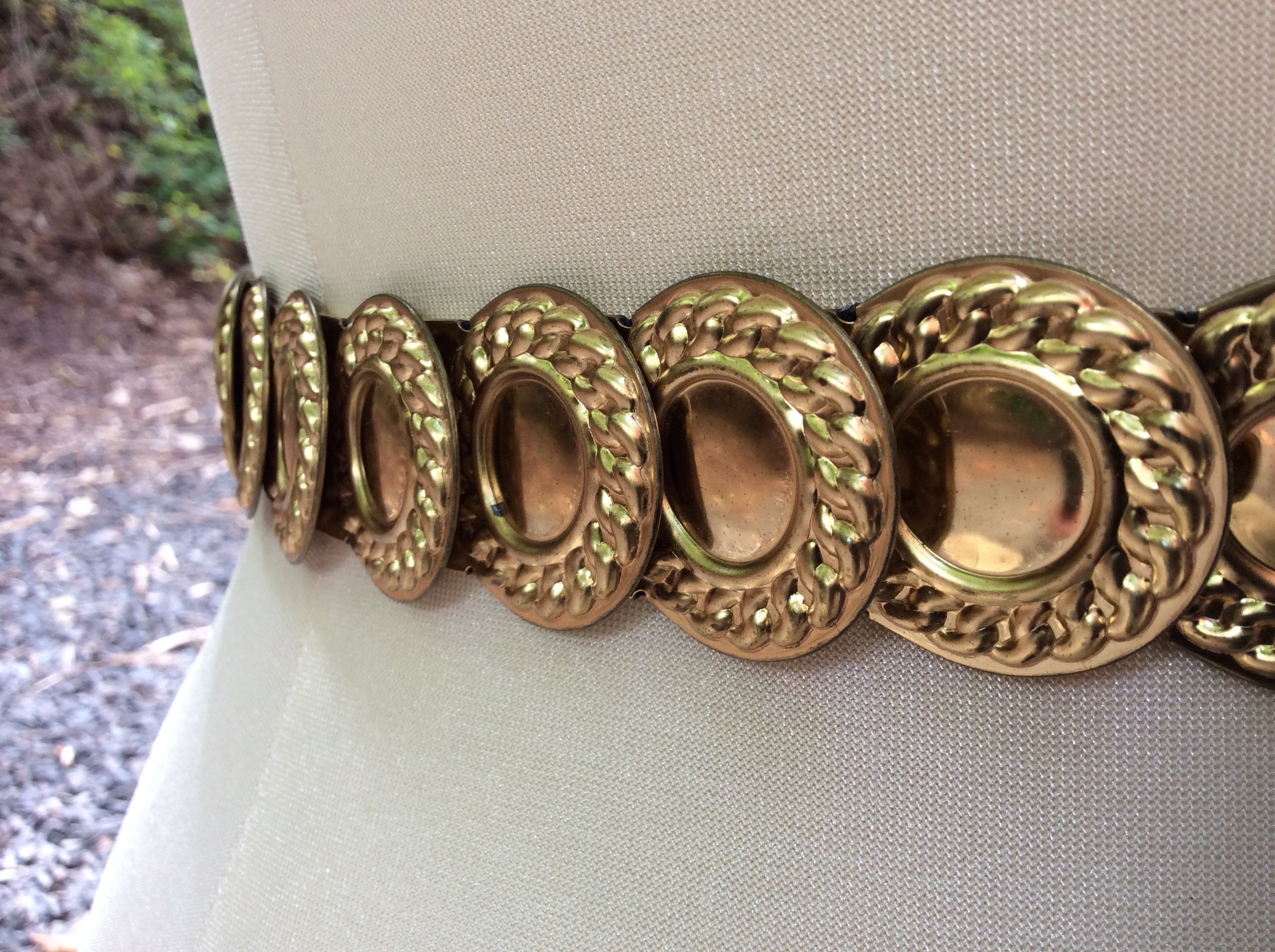 Vintage Disk And Triangle Medallion Link Belt Gold Tone Pearl Accent Medallion Link Belt - Etsy main image 3