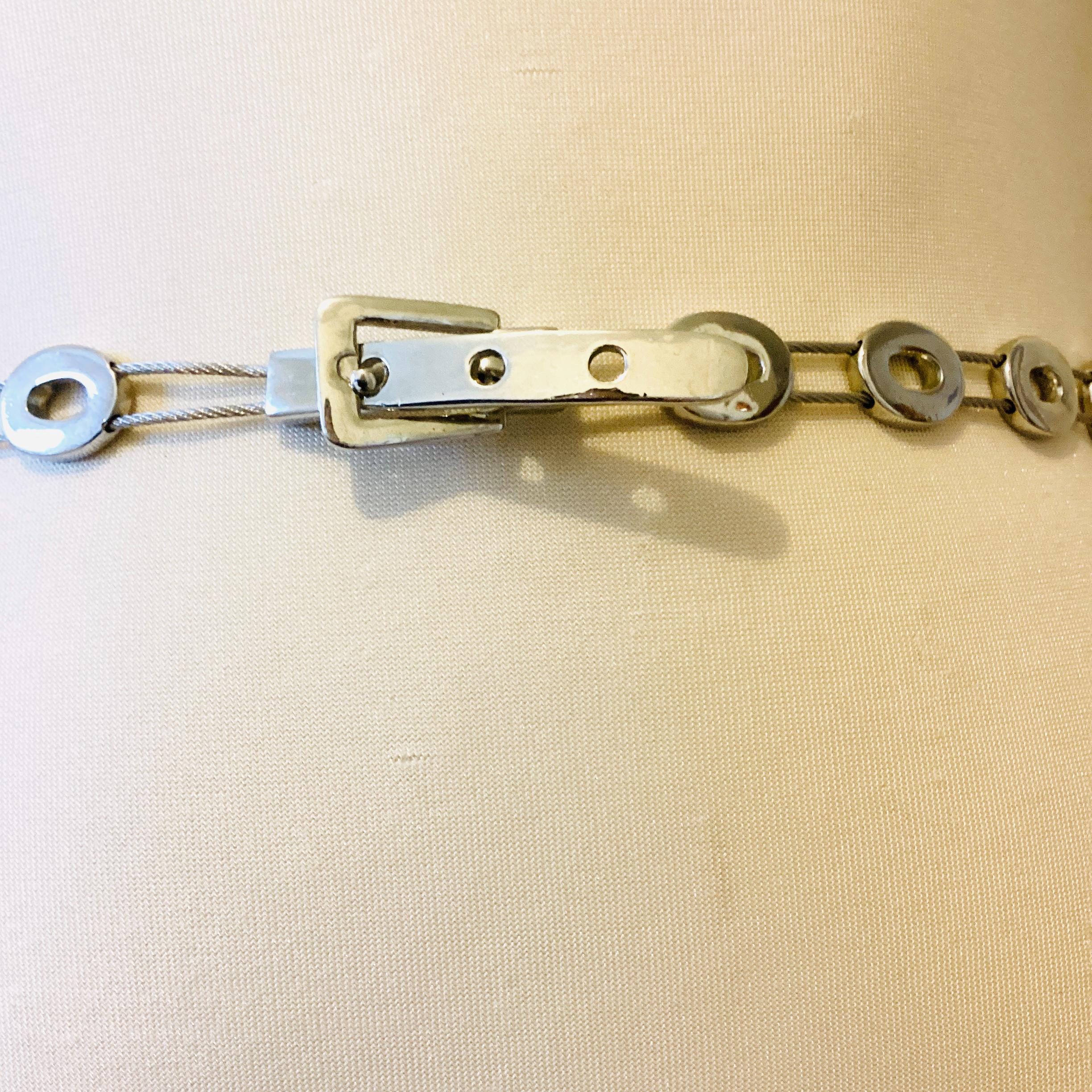 Vintage Oval Silver Metal Chain Link Belt with Adjustable Closure Adjustable Metal Waist Chain Belt for Women - Silver Dress  main image 4