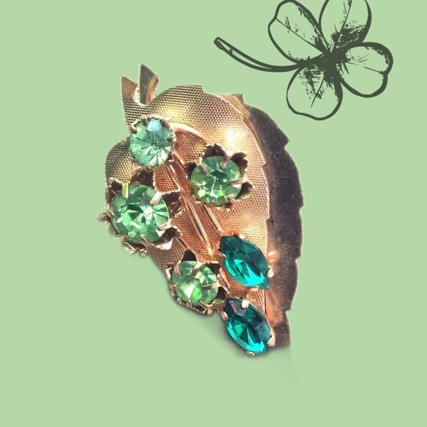 Vintage peridot rhinestone Irish leaf brooch for August birthday, green Birthstone jewelry, Sy Patrick's day holiday dressy scarf brooch