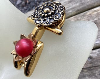 Vintage handmade Artisan Floral Brooch: red Gold Tone Daisy Sunflower Jewelry