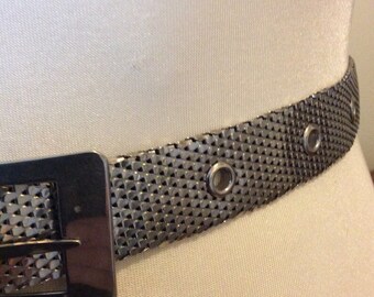 Vintage Silver Mesh Belts Women display picture 1