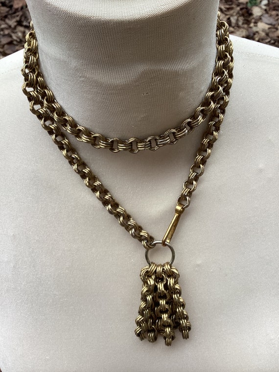 BRASS VINTAGE CHAIN‎ BELT NECKLACE JEWELRY ACCESSORIES TASSLES Brass Chain Charm Belt With Needlepoint Locket With Mix of  main image 3