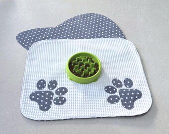 Tapis personnalisé pour gamelles de chat et de chien, absorbant et lavable, avec broderie de pattes, personnalisable avec nom, gris à étoile