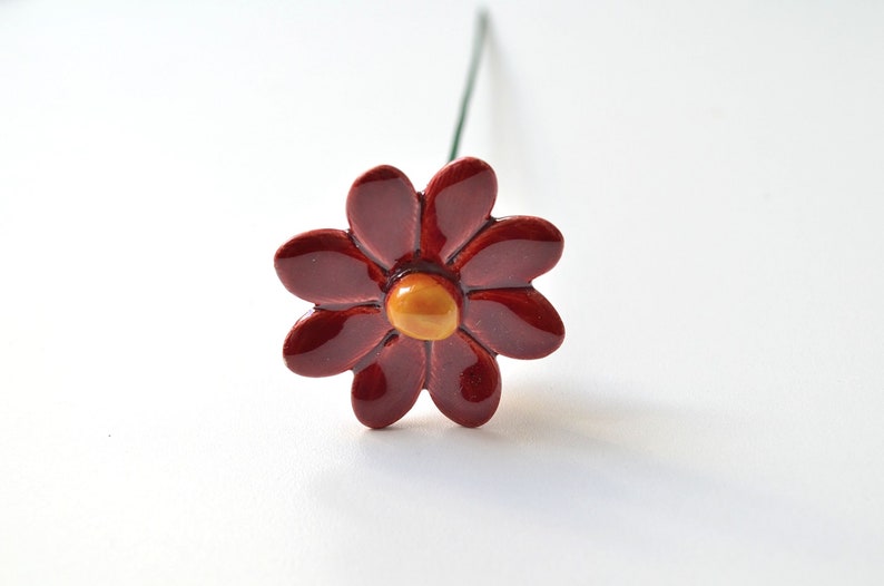 ceramic daisy