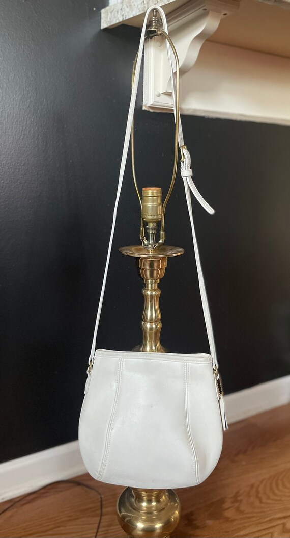 vintage-coach-80s-90s-gem