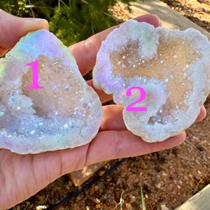 Sie wählen Angel Aura Bergkristall Geoden | Regenbogen Aura Quarz Geoden | Geschenk w / Jeden Kauf! | Natürlicher Titanquarz