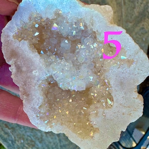 Sie wählen Angel Aura Bergkristall Geoden | Regenbogen Aura Quarz Geoden | Geschenk w / Jeden Kauf! | Natürlicher Titanquarz
