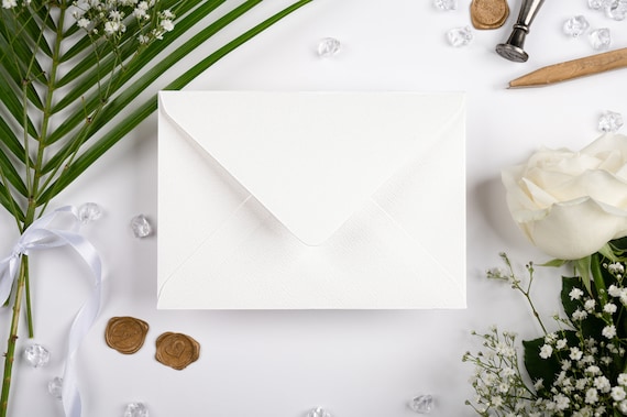 C5 (162 x 229mm/ 6.38 x 9.01") Accent Antique Alabaster Envelopes 110gsm / Soft White Textured Perfect for Wedding Stationery