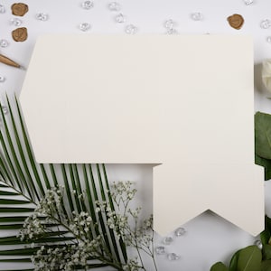Natürliche helle Elfenbein Matte Pocketfold Brieftasche. 5 x 7 Porträt Design für Luxus Hochzeitseinladung / Firmenevents Keine Umschläge