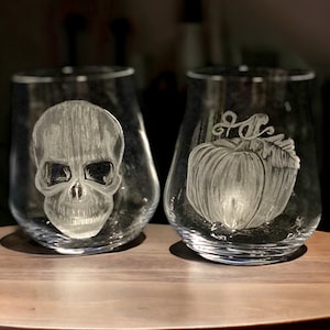 Halloween whiskey glasses, skull, pumpkin spooky