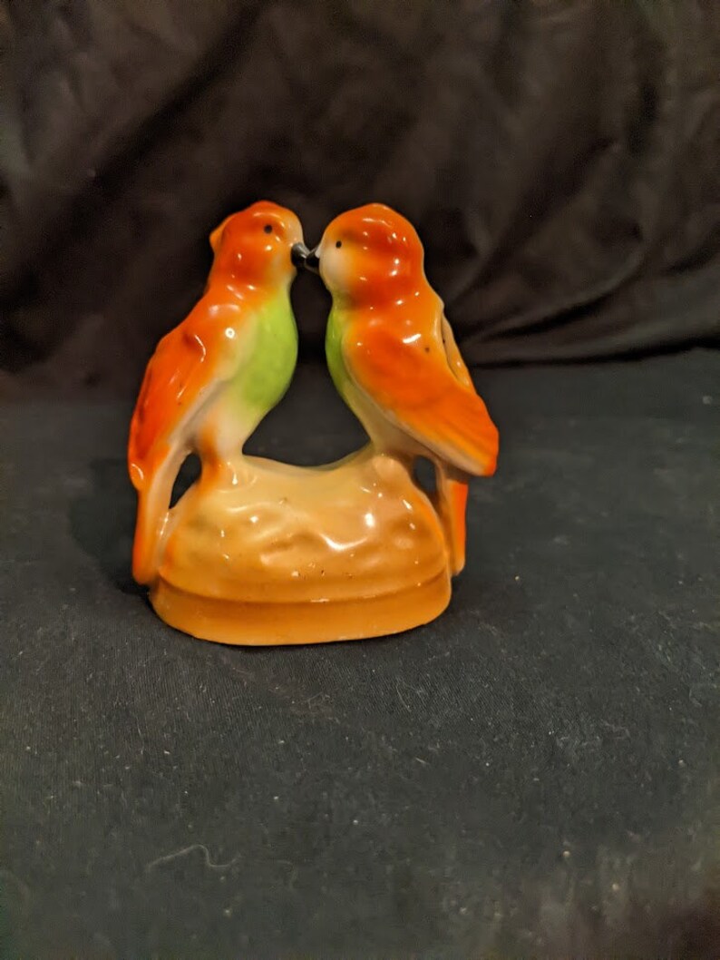 Two Love Birds Kissing Etsy