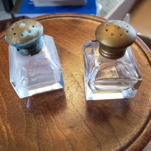 glass salt and pepper shaker