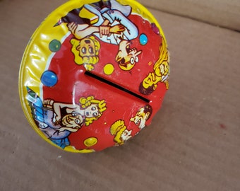 Vintage noise maker