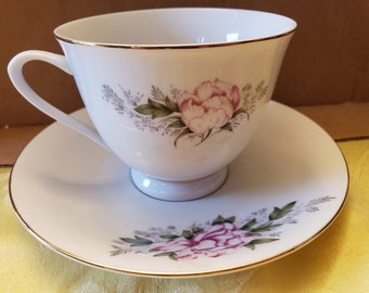 Vintage tea cup and saucer