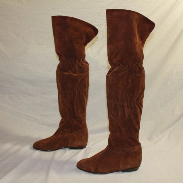 Bottes vintage originales des années 1980 en daim marron extra longues