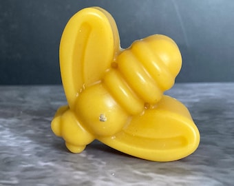Little Bee Beeswax Candle