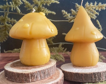 Medium Mushroom Beeswax Candle (2 OPTIONS)