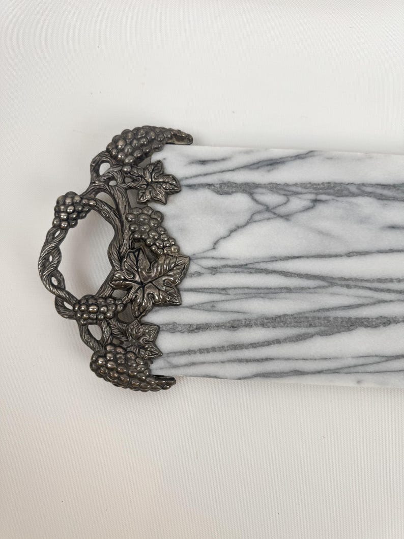 Godinger Marble Cheese Cutting Board - Thumbnail 2