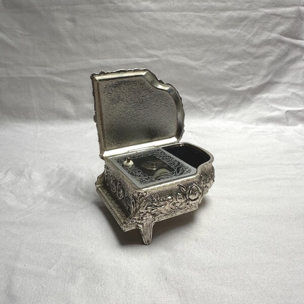 Vintage Linden Silver Music Trinket Box, Antique Silver Piano Wind Up Jewelry Box Made in Japan