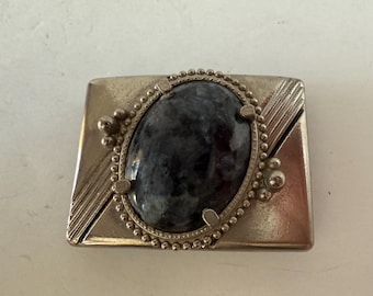 Vintage Southwestern-Style Belt Buckle featuring a Large Dark Jasper central stone inlay, in a silver tone setting