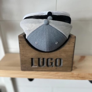 Personalized Name Wooden Hat Holder for Men, Dads, Husband and Boyfriend gifts
