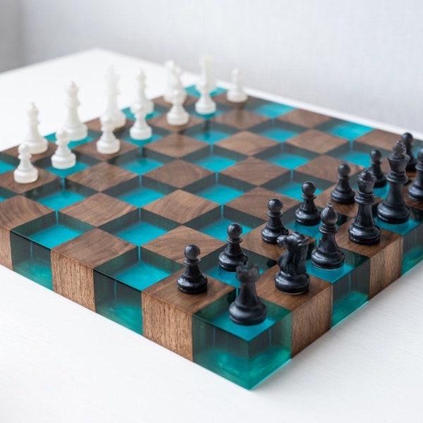 Luxury chess set, custom chessboard, handcrafted chessboard, resin and wood chess set, personalized chessboard