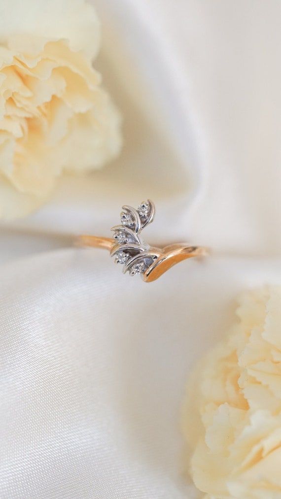 Vintage Diamond Feather Ring - image 1