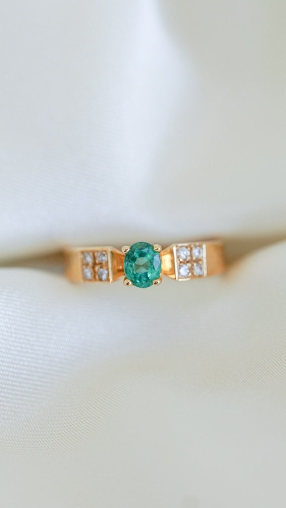 Estate Emerald and Diamond Sweetheart Ring