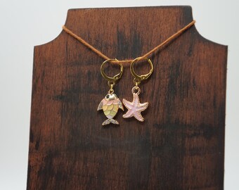 Pink Fish and Starfish Stitch Markers, Set of Two, Ready to Ship, Crochet Stitch Marker, Knit Stitch Marker, Rhinestone Fish Charm