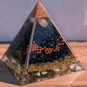 Large & Small Orgonite Pyramid - Emf Awareness 5G Smart Meter - Powerful Real Orgone Generator - Positive Energy