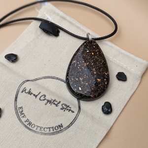 Orgonite Pendant Necklace – Wearable Gift EMF Buffer for Tech-Heavy Environments – Handmade Resin Disc for Wireless Exposure Support