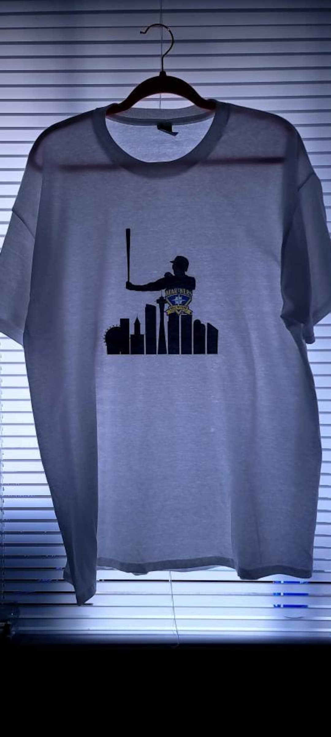 Ichiro Mariners Hall of Fame Tshirt 