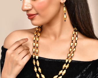 Conjunto de colar Dholki Mala dourado: joias tradicionais indianas
