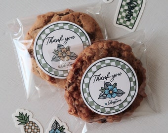 Personalized Thank you Labels, Custom Name Round Labels, Beach Birthday, Party Favor Labels, Goodie Bag Labels, Wedding Favor Labels, Flower