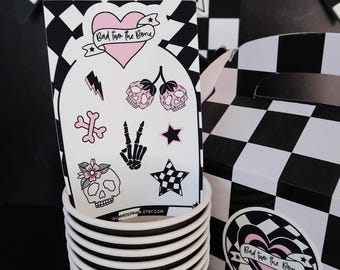 Bad Two The Bone, Coole Partygeschenke, Geburtstagsaufkleber, Aufkleberbögen, Geburtstagsgeschenke, Rock N Roll Schädel, Pink Schwarze Dame
