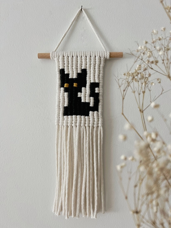 Witch's cat wall hanging for spooky home decor, original macrame tapestry, gift for animal lover, cute baby room hanger, small pixel art
