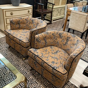 Bernhardt chairs for sale deals