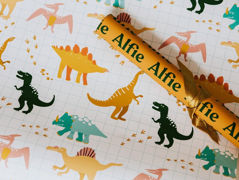 WRAPPING-PAPER-CHILDRENS-DINOSAUR