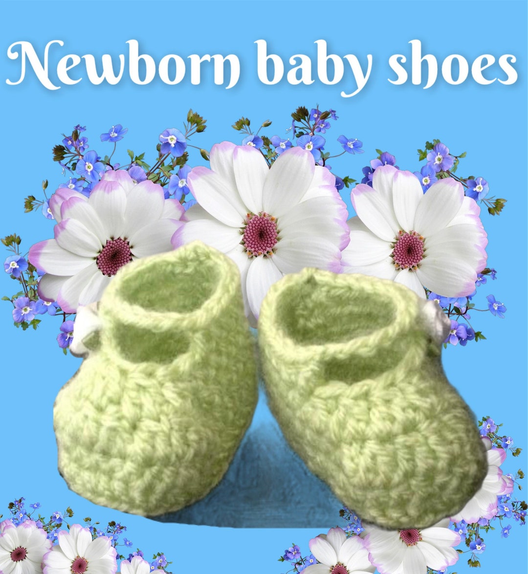 Small Premature Crochet Baby Shoes, 03 Months, Little White Flower