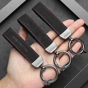 2021 New Luxury Brand Designer Leather Keychain Accessory Car Key Chain for  LV Gg Women Bag Decoration Birthday Gifts Wholesale - China Luxury Keychain  and Designer Keychain price