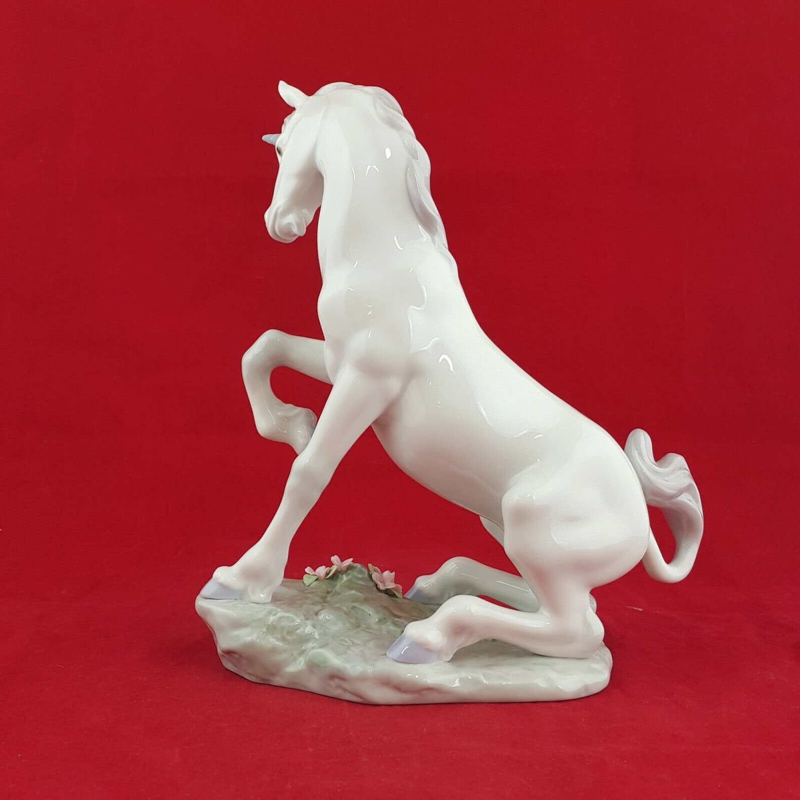 Lladro Magical Unicorn 7697 with Box 6008 L/n | Etsy
