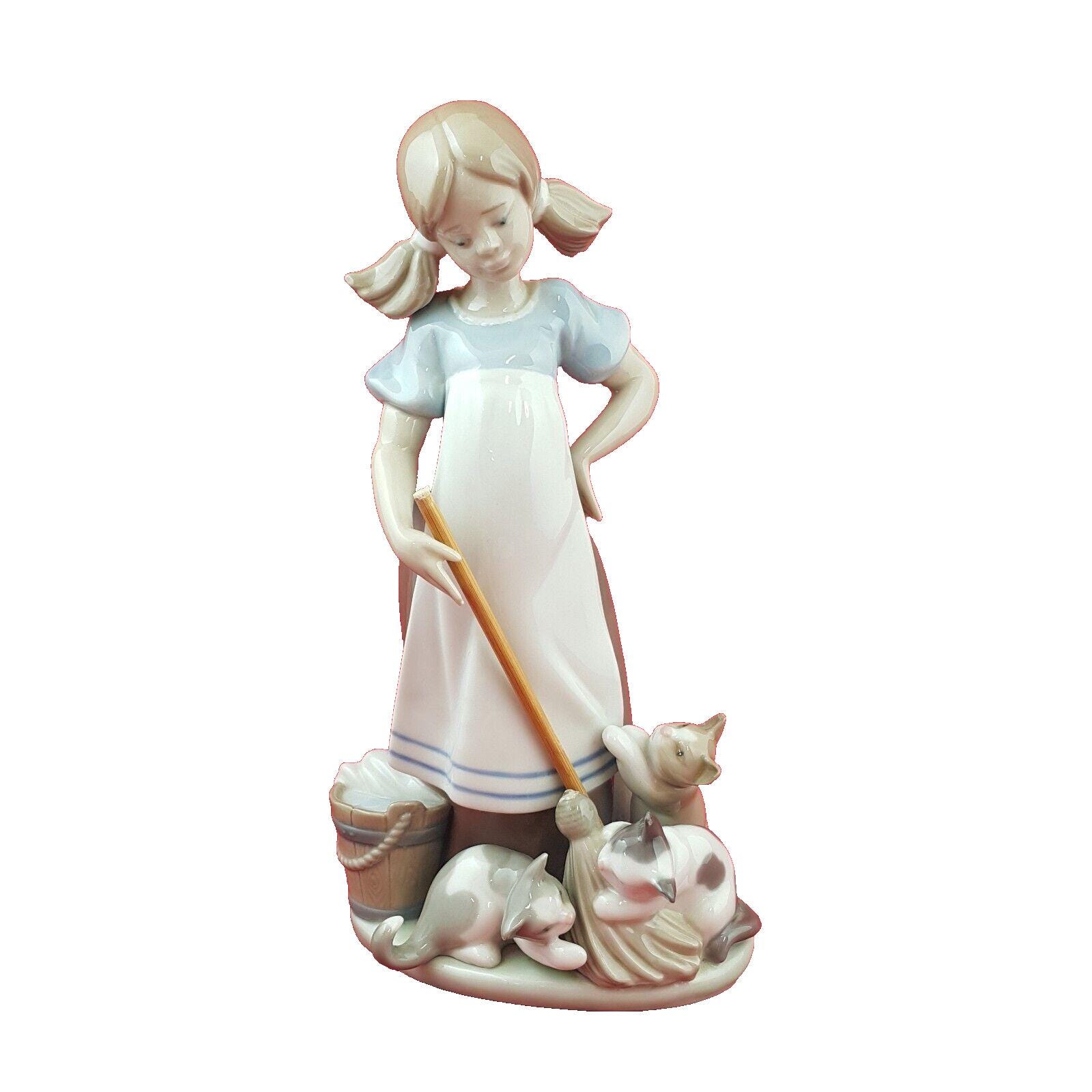 Lladro girl kittens - Etsy 日本