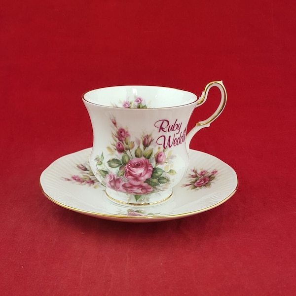 Staffordshire Rubin Hochzeit Teetasse mit Untertasse - 8178 N/A