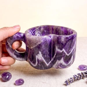 Personalized Crystal Coffee Mug, Amethyst Heart Cup Set, Custom Name Engraved Stoneware, Reiki Healing Crystals, Handmade Valentine