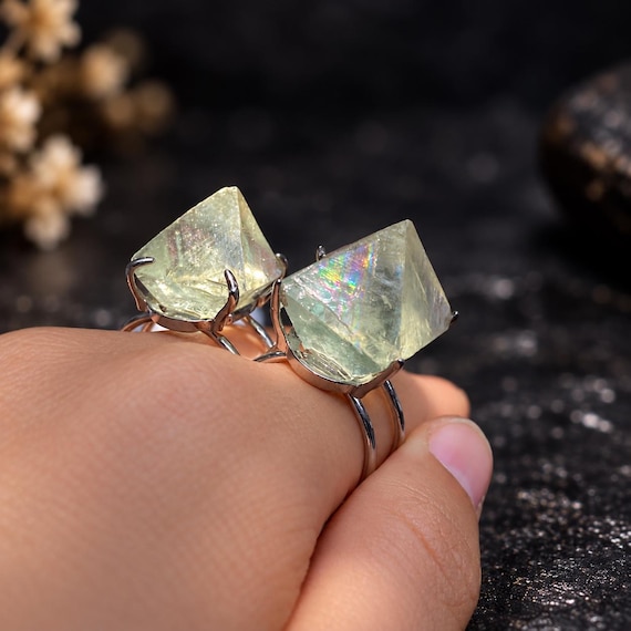 Natural Green Fluorite Octahedron Ring, Raw Crystal Geometric Ring, Adjustable Gemstone Statement Ring, Gift for Her