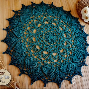 Large ombré teal green color doily. Bohemian style delicate turquoise green table topper hand crocheted with 12 beautiful petals in relief. Each petal ends in a fancy openwork and relief tip that forms a spectacular border, darker than the center.