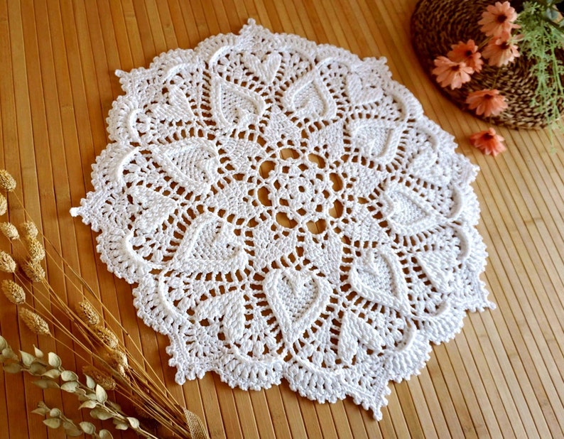 Custom color and size doily hand crocheted with awesome Egyptian cotton colors, White edge and hearts reliefs doily White