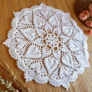 Red Heart or White Crochet Doily: Egyptian Cotton Table Centerpiece White